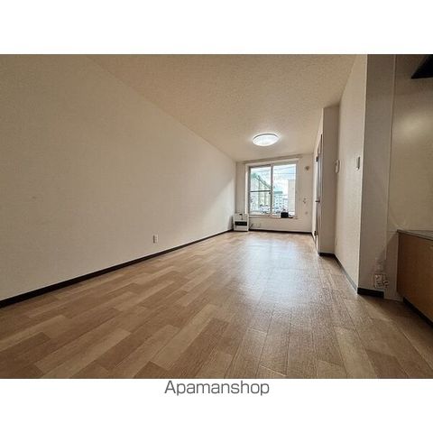 ボヌール本町の居間写真