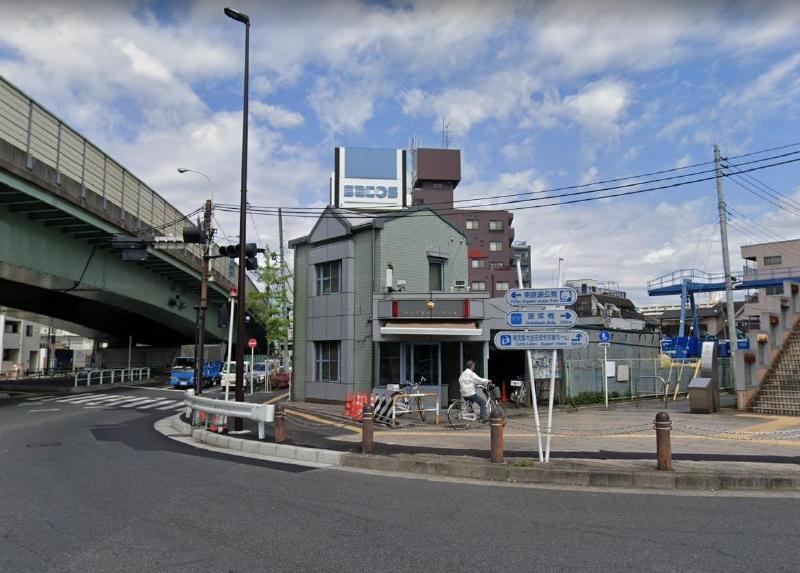 警察署・交番　綾瀬警察署大谷田交番（警察署・交番）まで400m