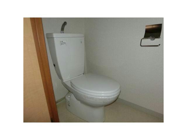 プレサンス泉セレグレードのトイレ写真