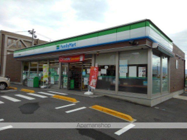 コンビニ　ファミリーマート長野東通り店（コンビニ）まで750m