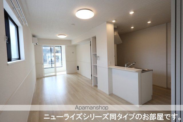 ＪＲ和歌山線 打田駅 徒歩26分 2階建 築2年の居間写真