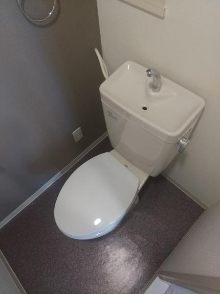 ディアコートセンバのトイレ写真
