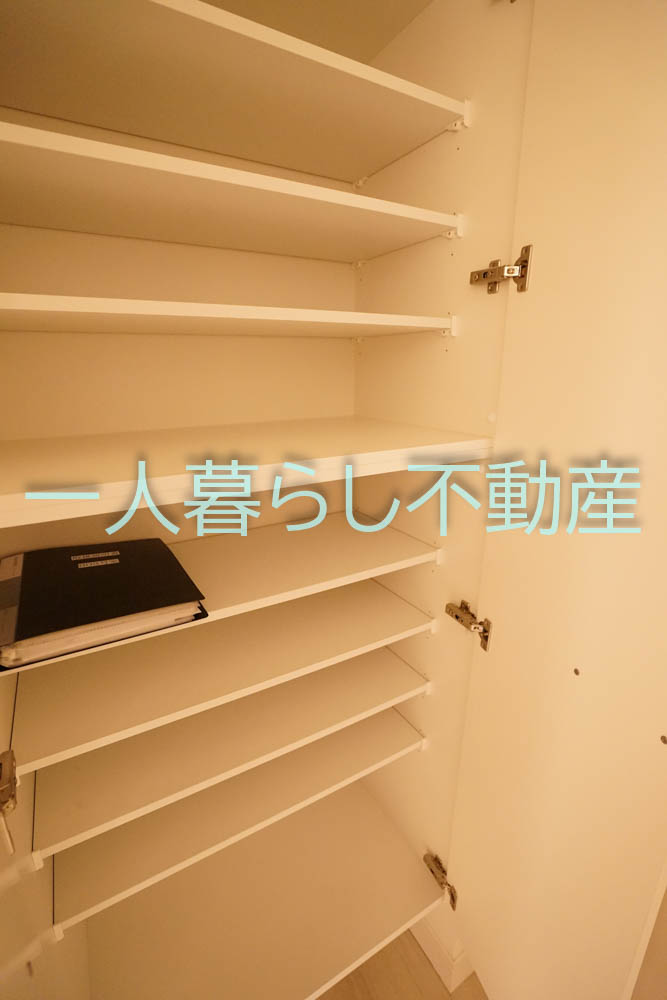収納　シューズボックスです
