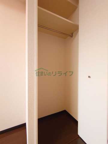 収納　リライフ下北沢店