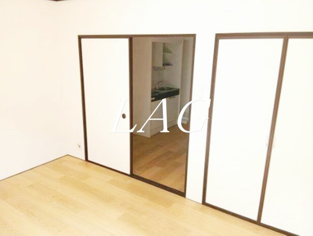 居室・リビング　洋室のお部屋です。