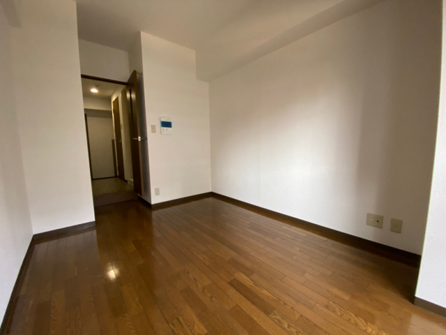 その他部屋・スペース　落ち着いて過ごせるお部屋なので、寝室にいかがでしょうか