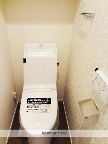 ＪＲ東海道本線 川崎駅 徒歩10分 14階建 築10年のトイレ写真