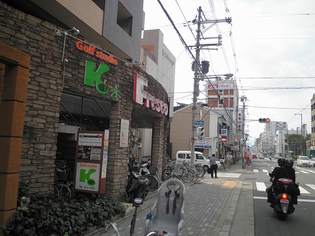 AXISの周辺写真