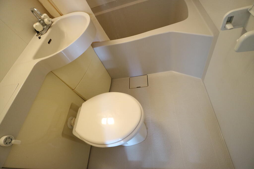 鶴屋ビルのトイレ写真