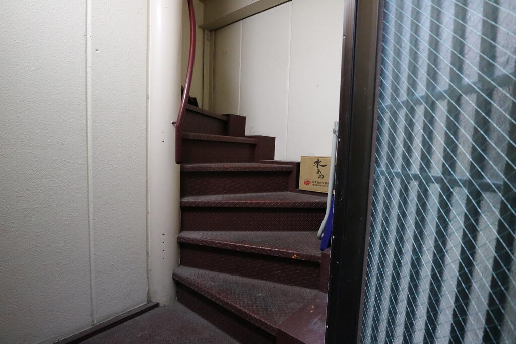 鶴屋ビルの外観写真