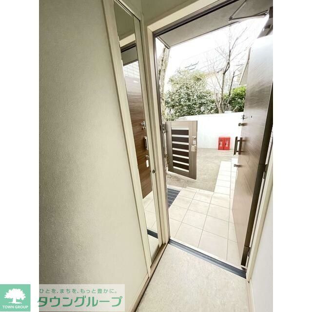 カーサヴェルデの玄関写真