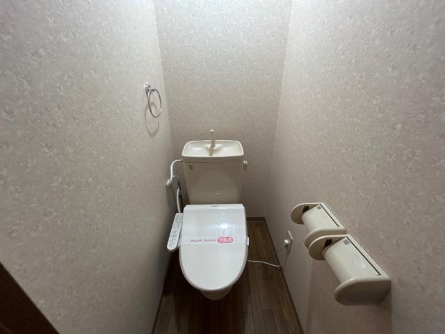 トイレ　シャワー付トイレ