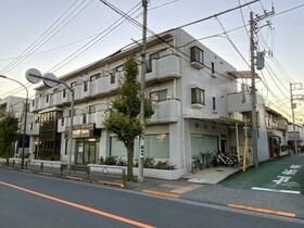 DRホームズ三鷹IIの外観写真