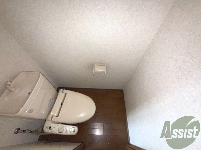 トイレ　トイレの写真です。シンプルで使いやすそうですね。