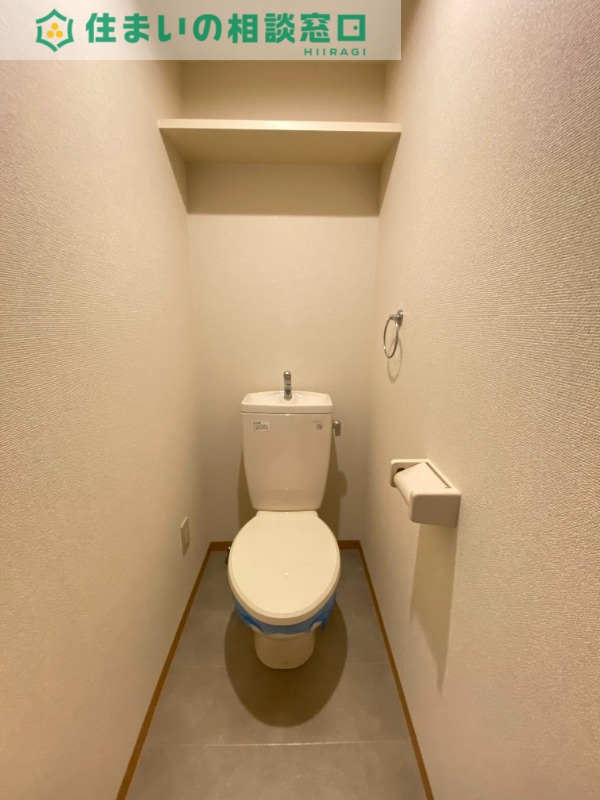 トイレ　同型
