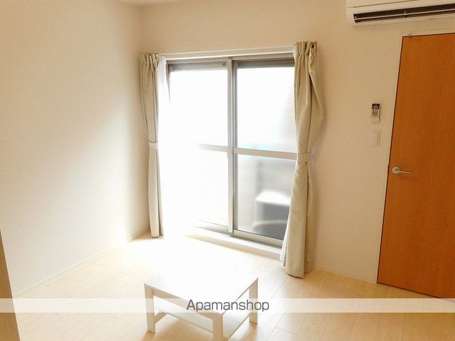 クレイノLuminousの居間写真
