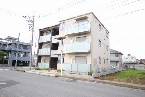 ポンピエール A