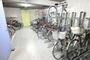 駐車場　屋内自転車駐輪場（無料）
