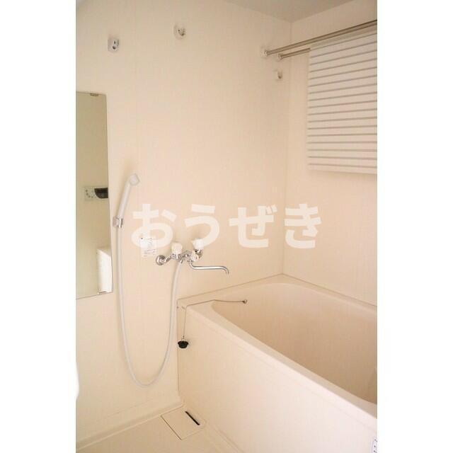 バス・シャワールーム　追炊き付きバス