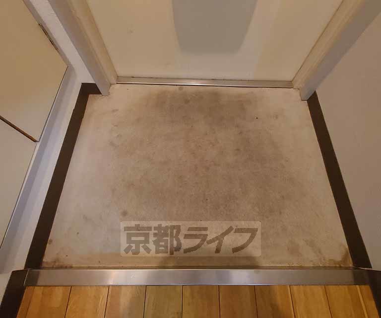 玄関　靴収納つきの玄関