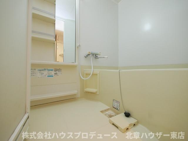 バス・シャワールーム　日々の疲れを癒すお風呂付です