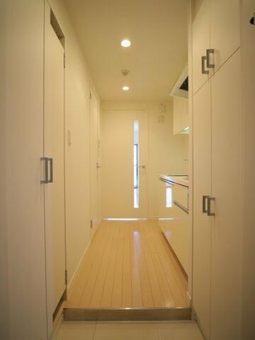 玄関　シンプルで使いやすい玄関です