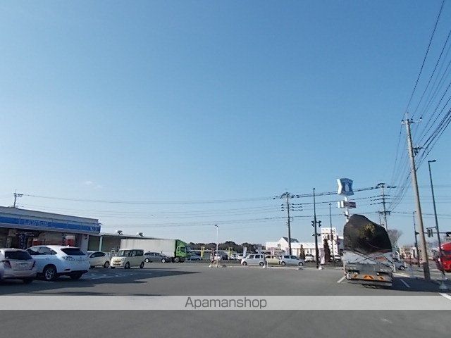 コンビニ　ローソン（コンビニ）まで1100m
