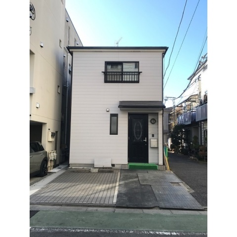 東急目黒線 武蔵小山駅 徒歩7分 2階建 築32年の外観写真