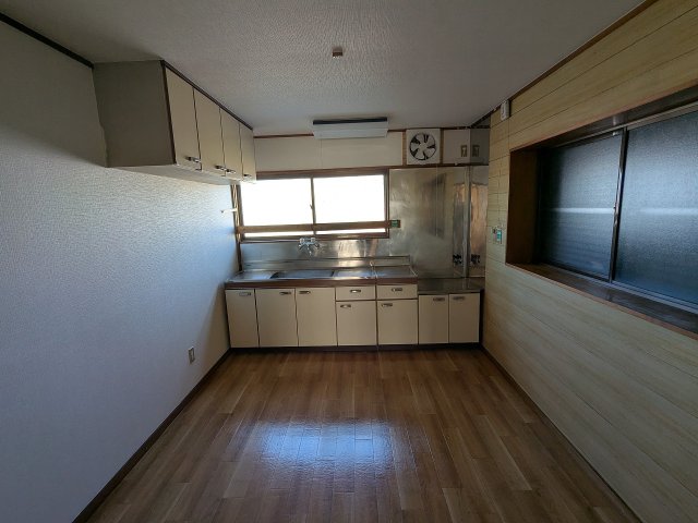 上田借家のキッチン写真