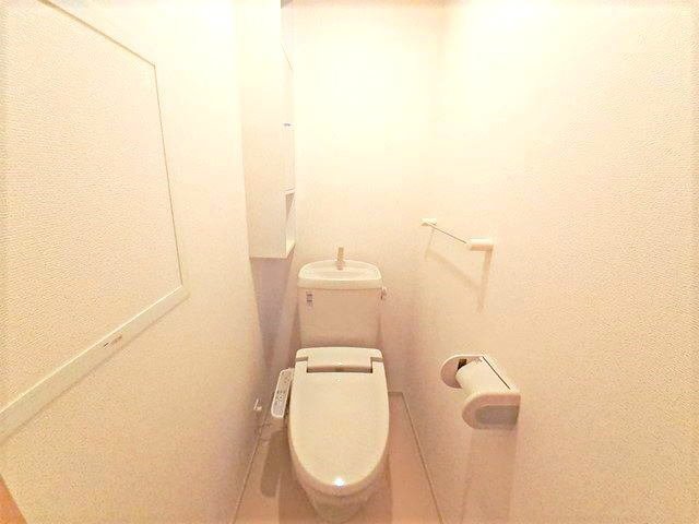 トイレ　ゆったりとした空間のトイレです