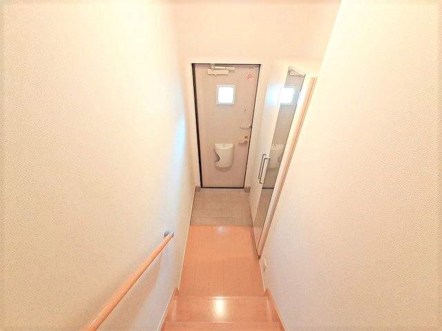玄関　落ち着いた玄関です