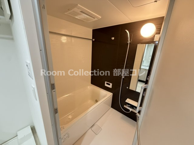 バス・シャワールーム　※同物件他部屋写真 反転、色違いの場合有 現況優先