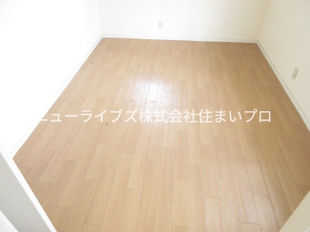 メゾンシャリオD棟の内装写真