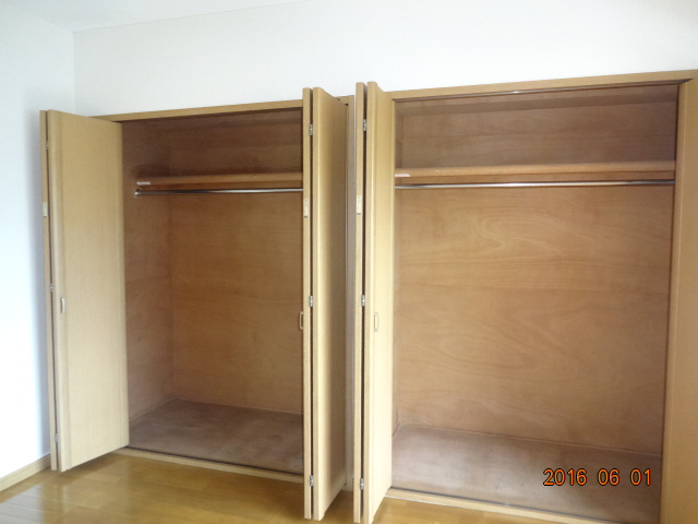 収納　寝室収納