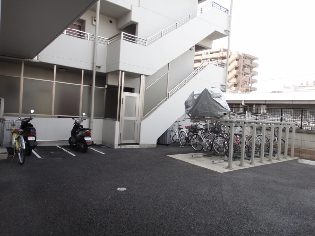 その他共有部分　駐輪場＆バイク置き場