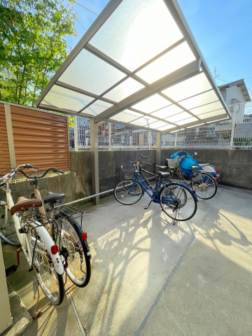 スーパー　ユアーズ瀬野川店（スーパー）まで798m