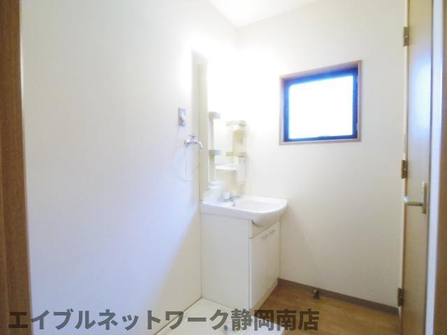 洗面設備　洗面所です