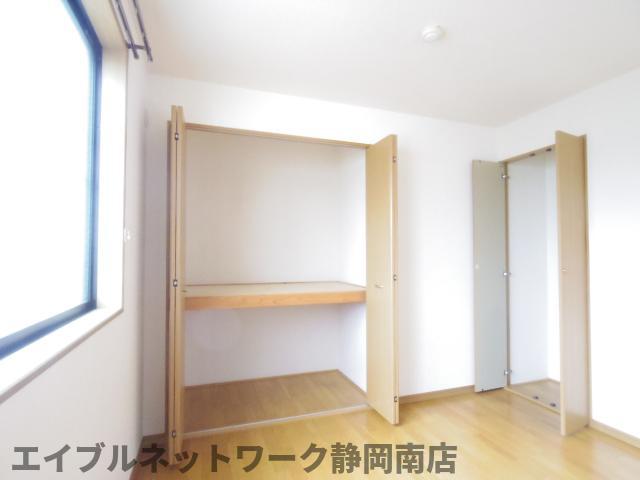 収納　たっぷりとした収納スペースです