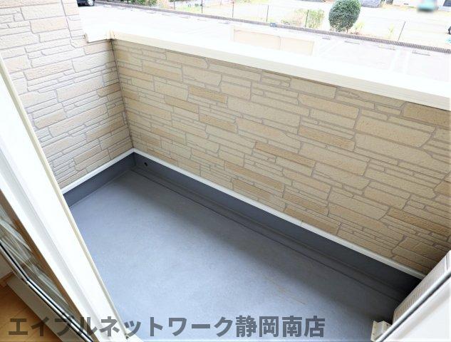 バルコニー　洗濯物が良く乾くバルコニー♪