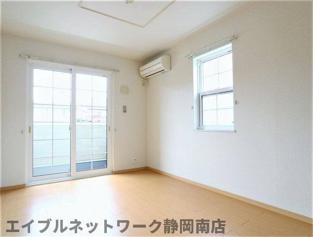 居室・リビング　おしゃれな居間です