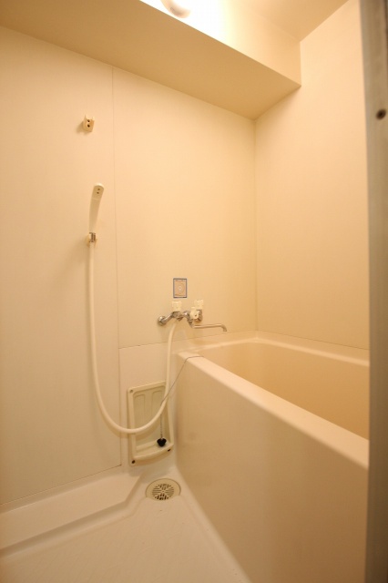 バス・シャワールーム　同物件別室