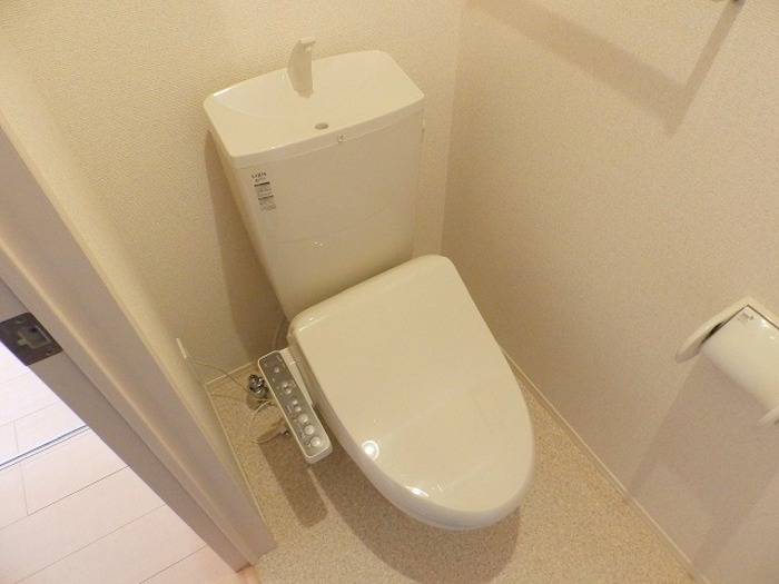 リブフラットのトイレ写真