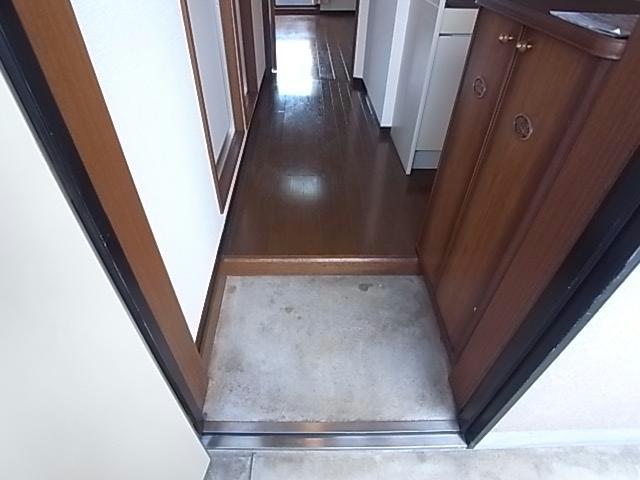 玄関　参考写真