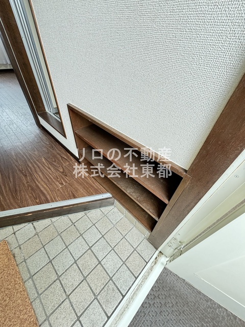 収納　下駄箱付なので、玄関はいつでもスッキリ片付きます☆