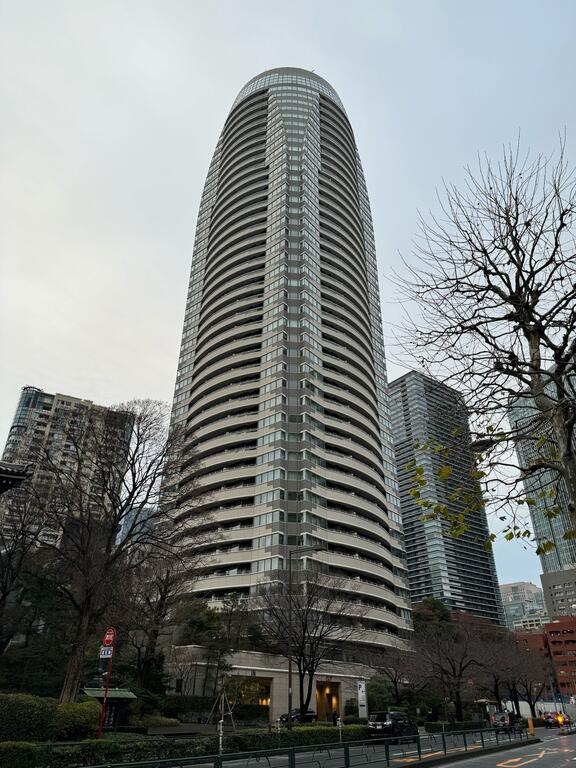 【愛宕グリーンヒルズフォレストタワーの建物外観】