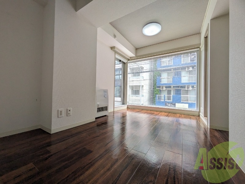 その他部屋・スペース　寝室です。二部屋をどう使うかはあなた次第です！