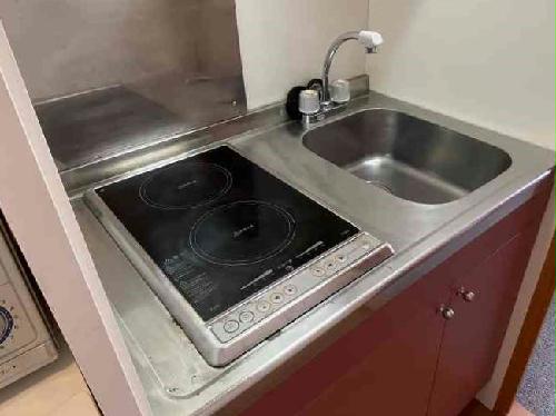 キッチン　設備仕様は号室により異なる為、現況を優先とします。