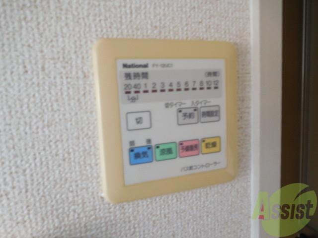 その他設備　浴室乾燥機付きで洗濯物乾きますよ