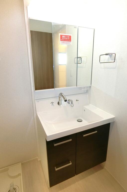 洗面設備　類似物件です。