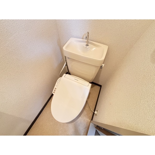 トイレ　トイレ